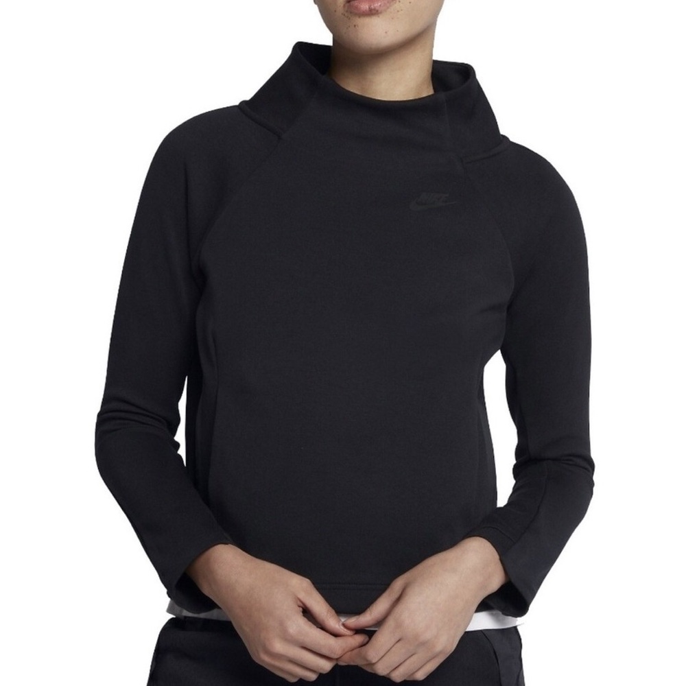Black Nike Women's Therma-Sphere Dri-Fit Long Sleeve Training Top Size M